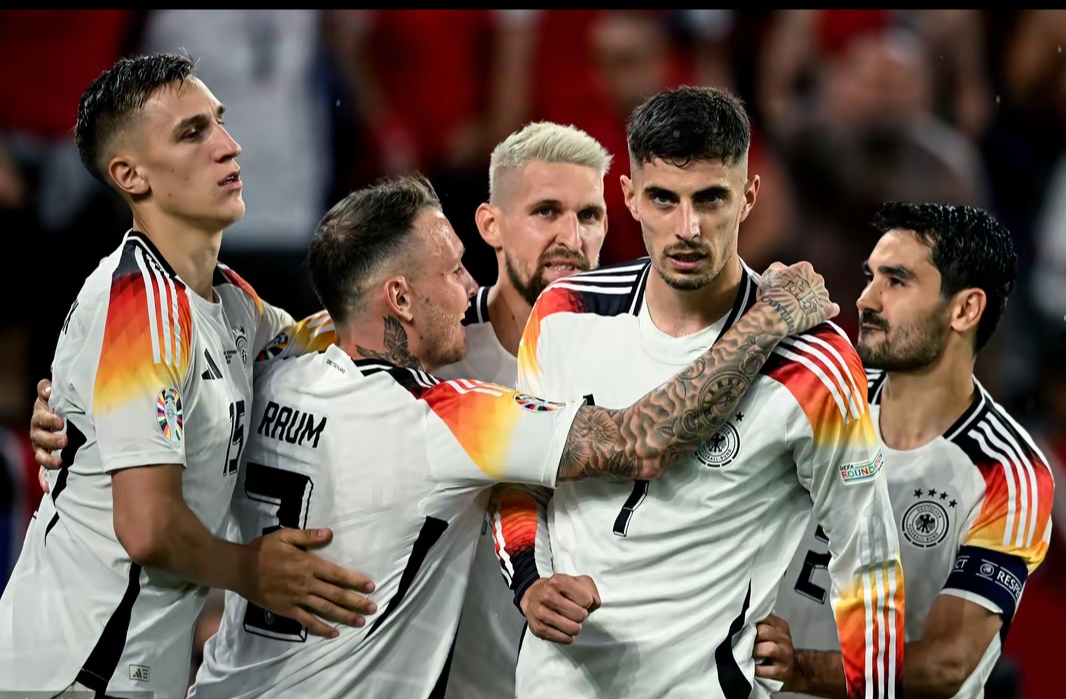 德国队横扫英格兰队,梁靖崑统治全场 德国队横扫英格兰队,梁靖崑统治全场