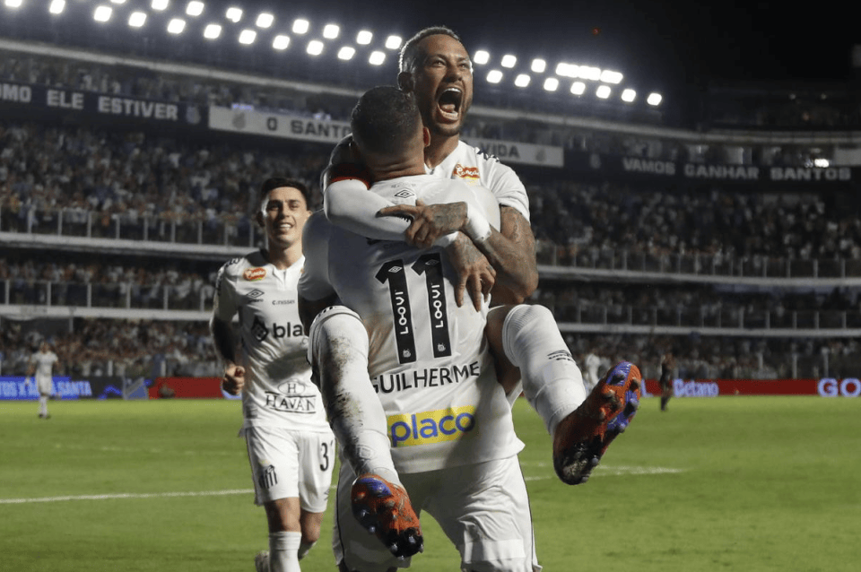 奥地利轻取AC米兰,内马尔带队取胜 奥地利轻取AC米兰,内马尔带队取胜