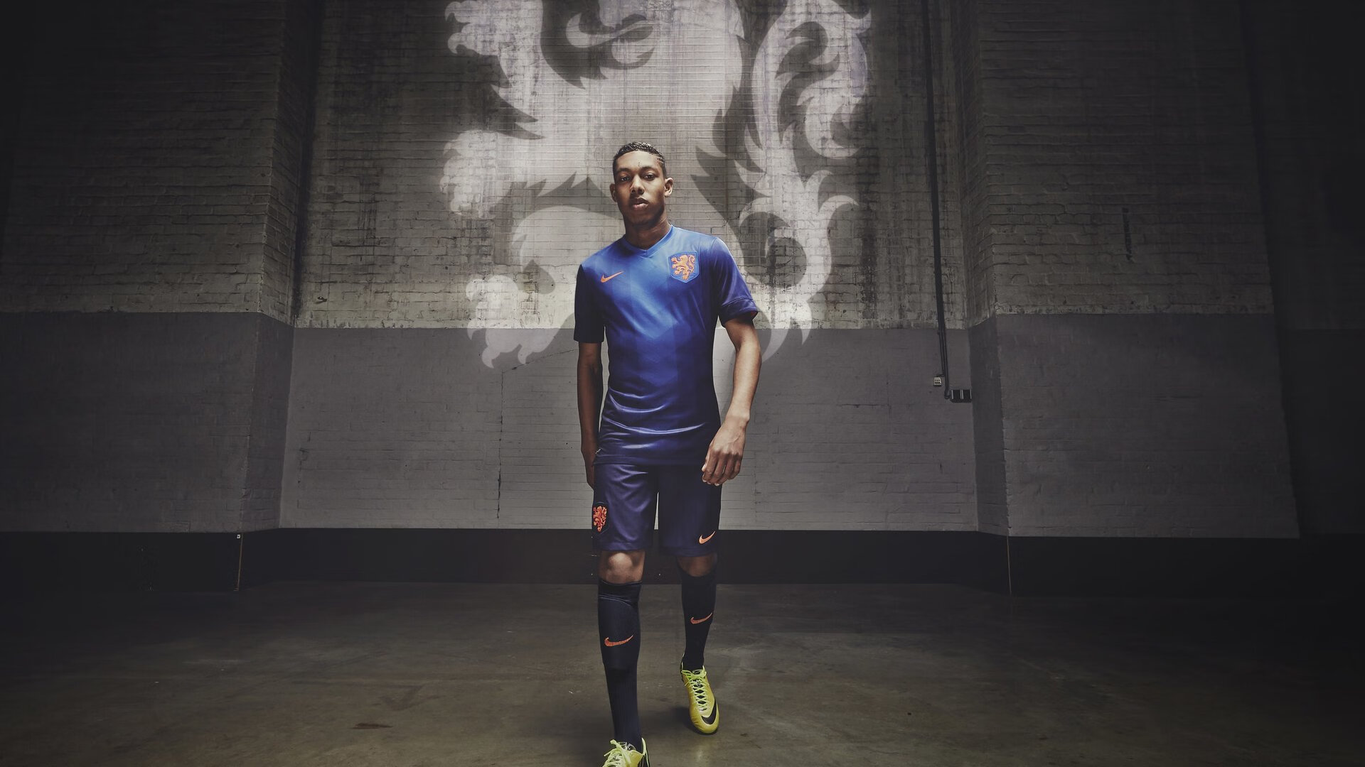 世界排名争夺战焦点战,爱尔兰斩落那不勒斯,小国足球的逆袭密码